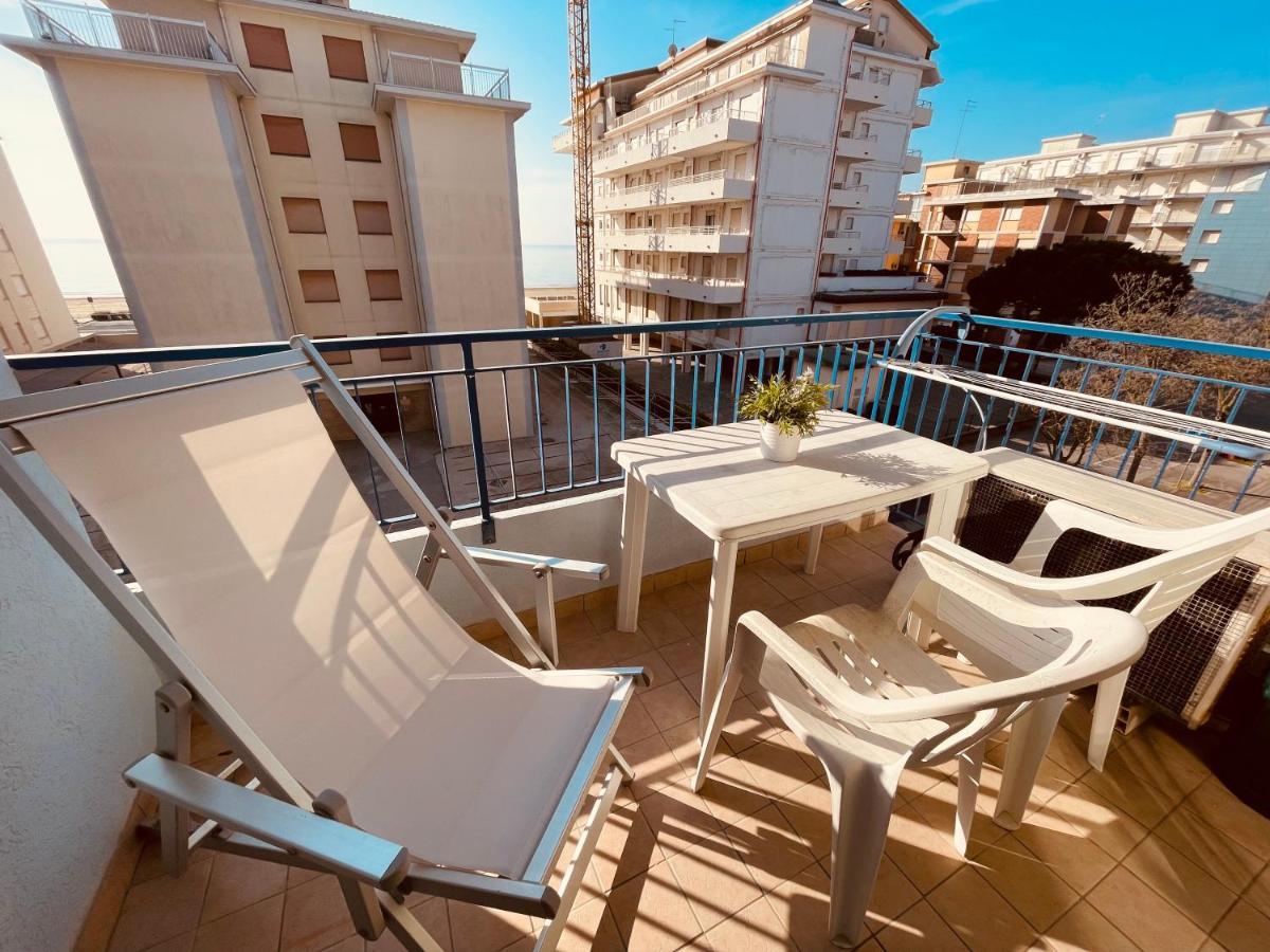 App4Rent Saturno 4 - Family Apartment, Wifi, Parking Lido di Jesolo Eksteriør bilde