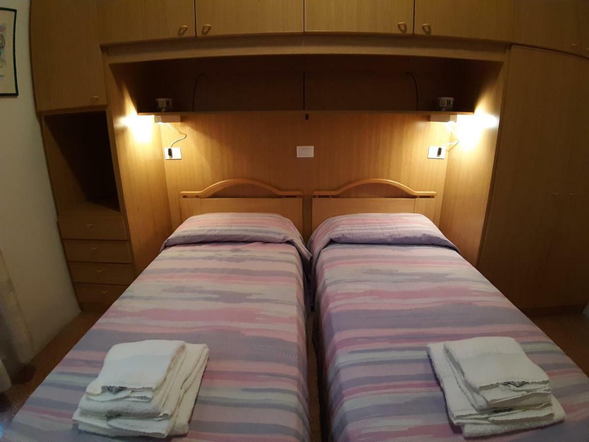 App4Rent Saturno 4 - Family Apartment, Wifi, Parking Lido di Jesolo Eksteriør bilde