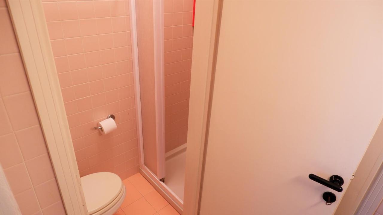 App4Rent Saturno 4 - Family Apartment, Wifi, Parking Lido di Jesolo Eksteriør bilde